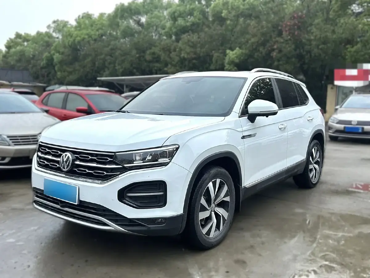 2020 Volkswagen Tayron 2.0T 186HP L4 7DCT