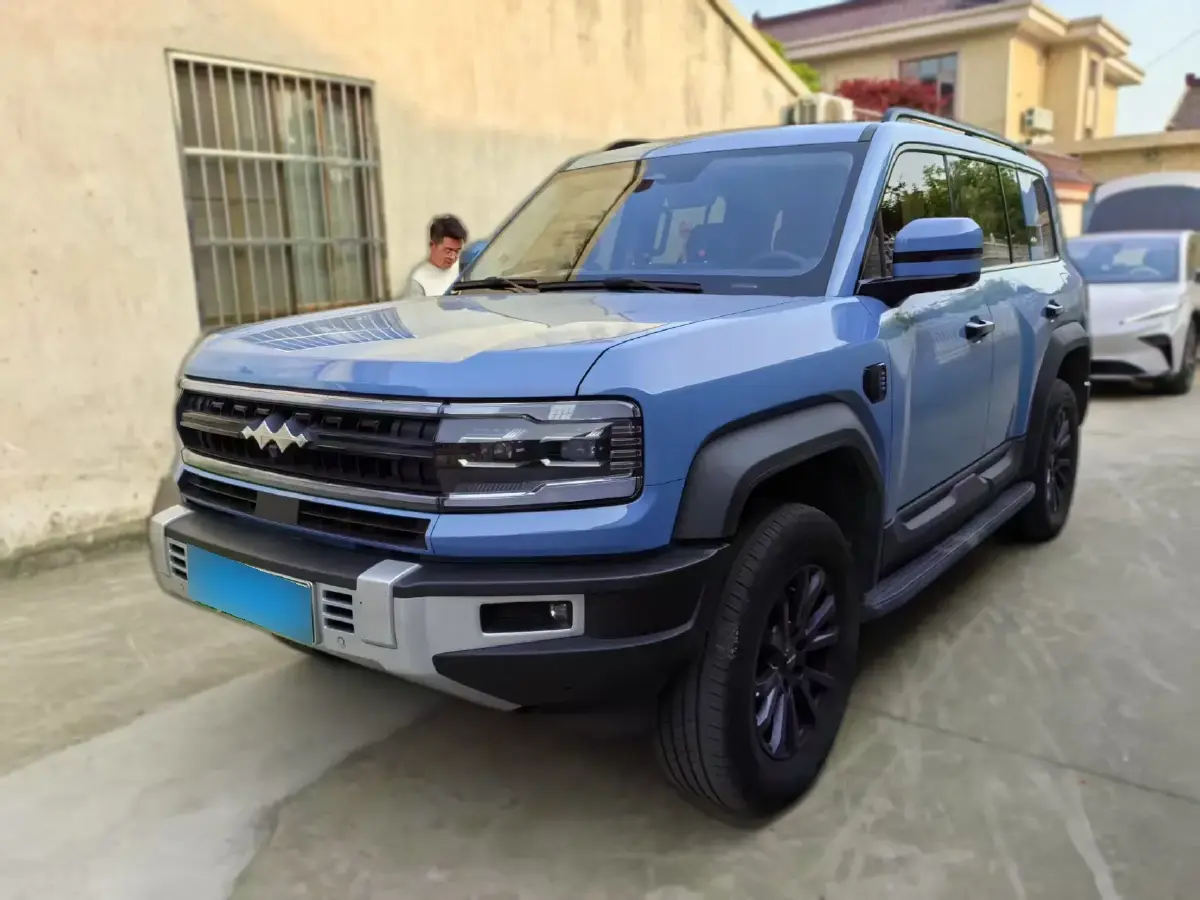 2023 FangChengBao Bao 5 1.5T 194HP L4 E-CVT PHEV 31.8KWH