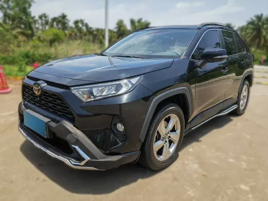 2021 Toyota RAV4 2.0L 171HP L4 CVT