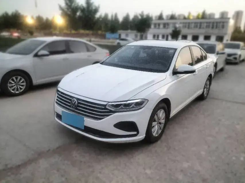 2023 Volkswagen Lavida 1.5L 113HP L4 6AT