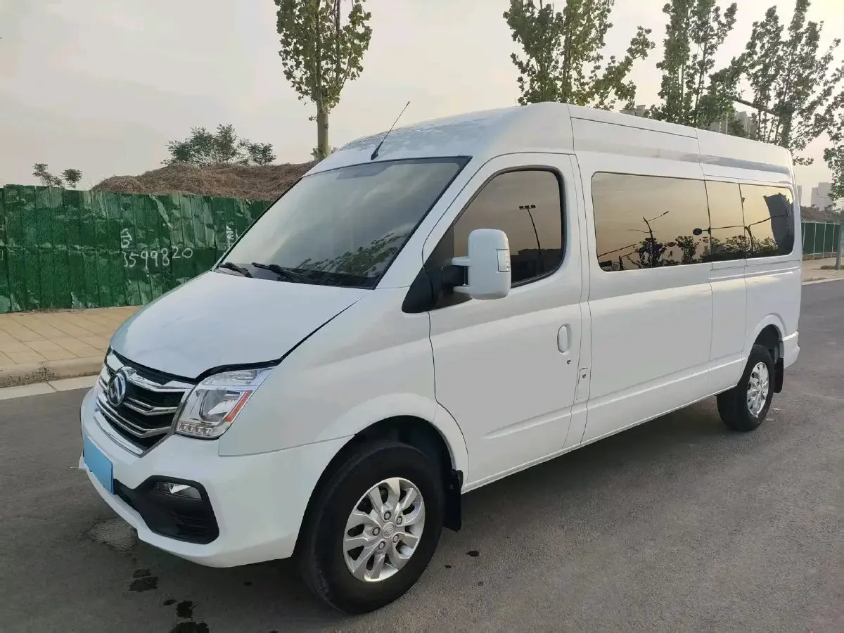 2021 MAXUS XinTu V80 2.0T 139HP L4 6AMT