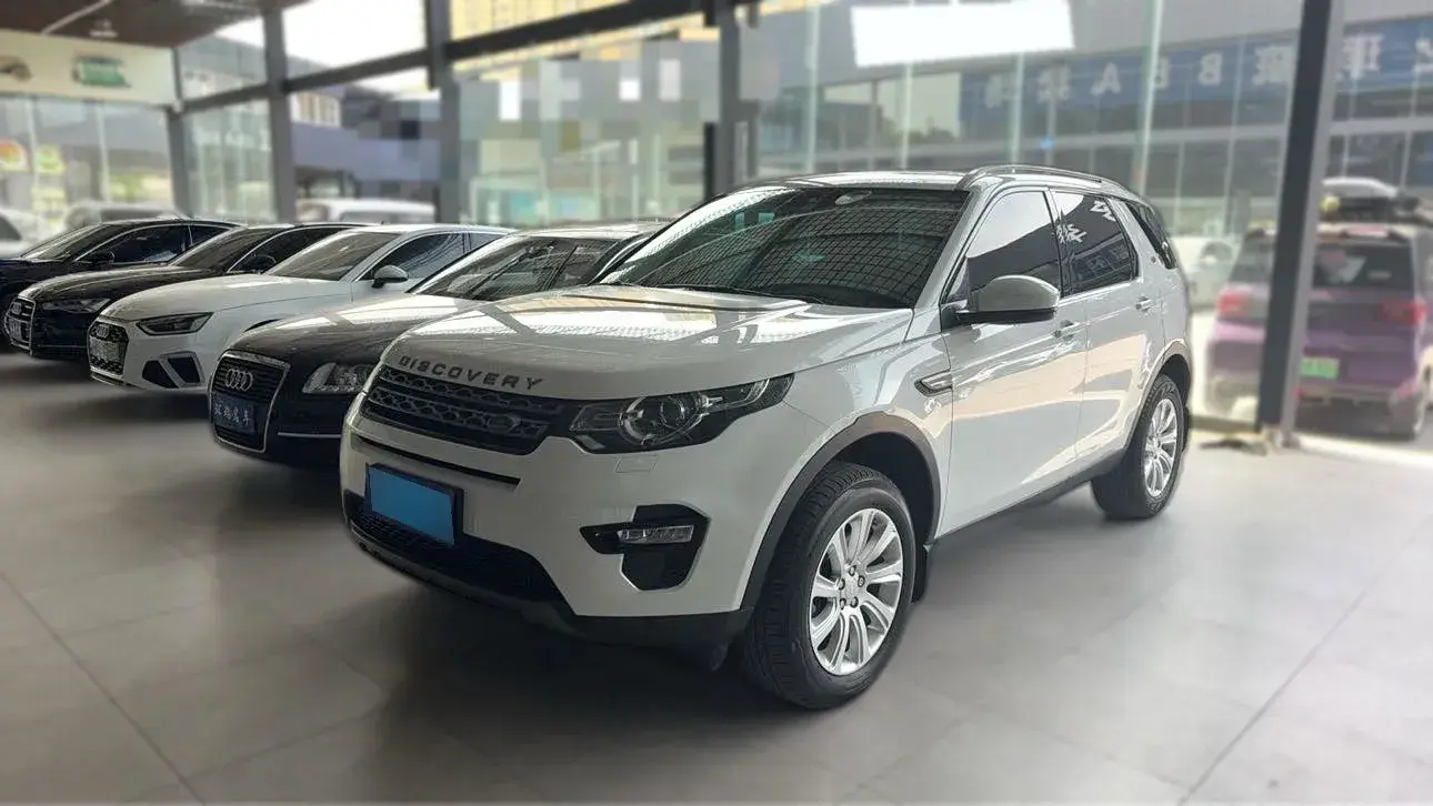 2017 Land Rover Discovery Sport 2.0T 241HP L4 9AT