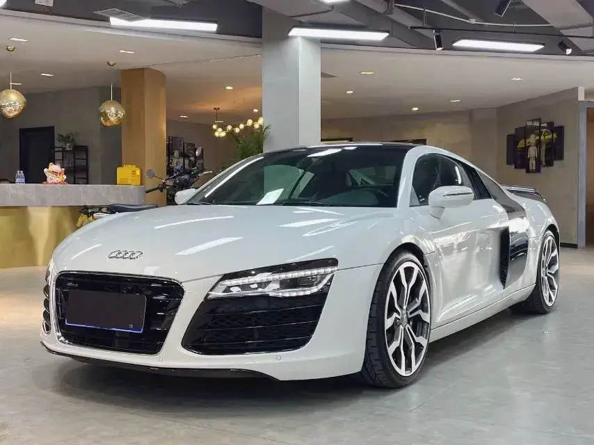 2014 Audi R8 5.2L 525HP V10 7DCT