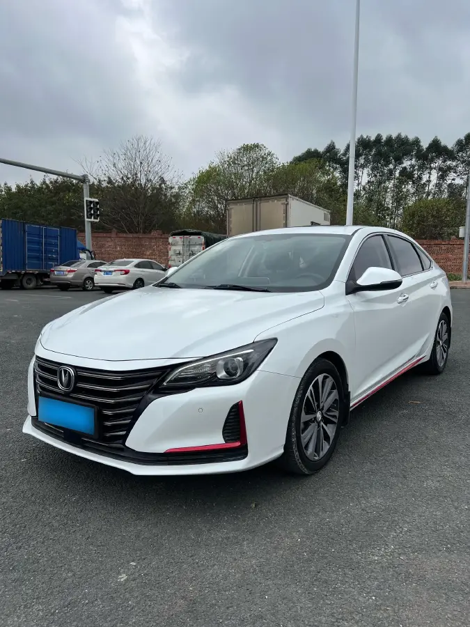 2021 ChangAn Raeton CC 1.5T 180HP L4 7DCT