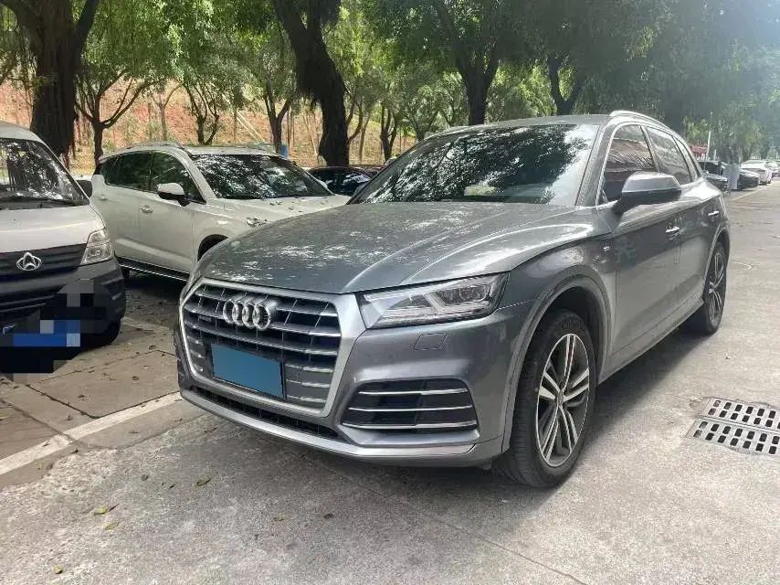 2020 Audi Q5L 2.0T 190HP L4 7DCT