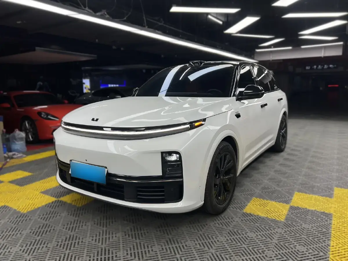 2023 Li L7 Range Extended 154HP REEV 40.9KWH