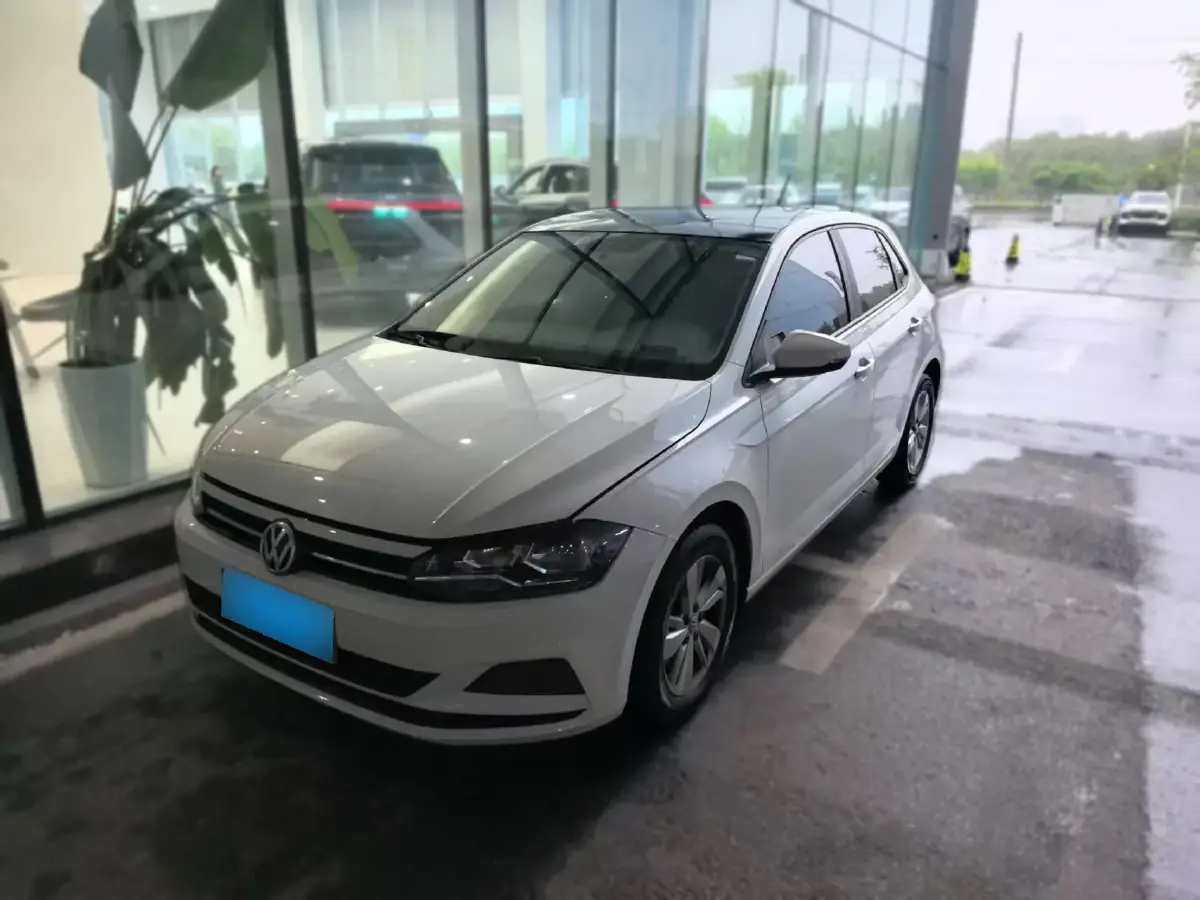 2019 Volkswagen Polo 1.5L 113HP L4 6AT