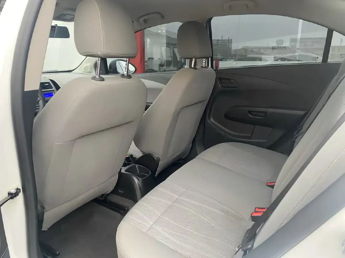 2011 Chevrolet Aveo 1.4L 103HP L4 5MT,autocango,china used car exporter,china ev exporter,chinese used car exporter,chinese used ev exporter