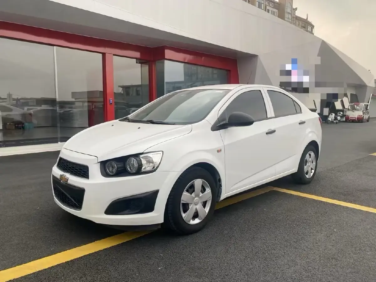 2011 Chevrolet Aveo 1.4L 103HP L4 5MT