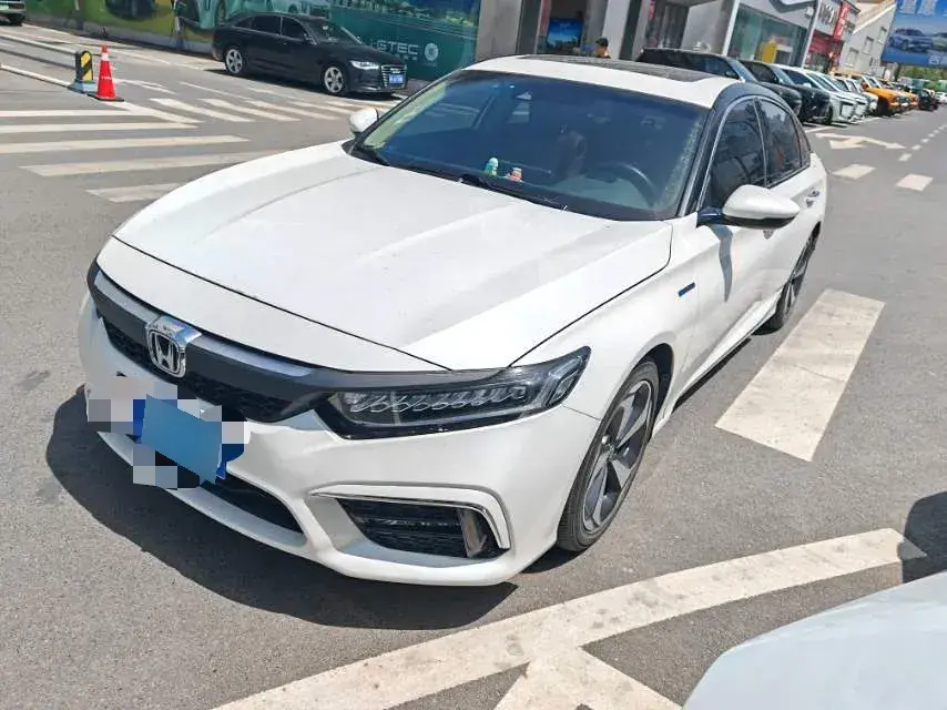 2019 Honda Inspire 2.0L 146HP L4 E-CVT Hybrid