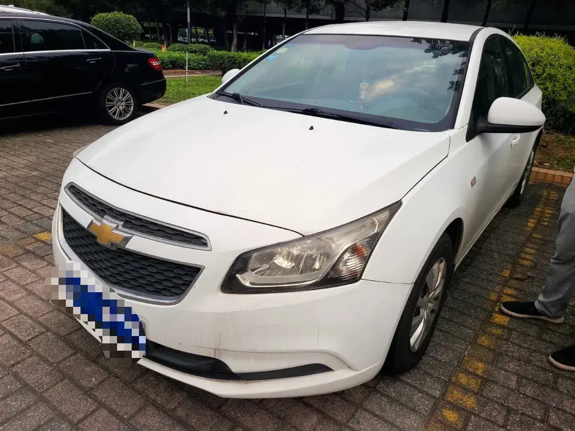 2015 Chevrolet Cruze 1.5L 113HP L4 5MT