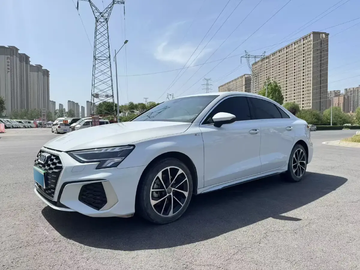 2021 Audi A3 1.4T 150HP L4 7DCT