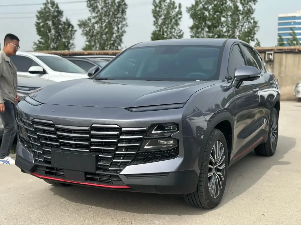 2024 Jetour DASHING 1.6T 197HP L4 7DCT