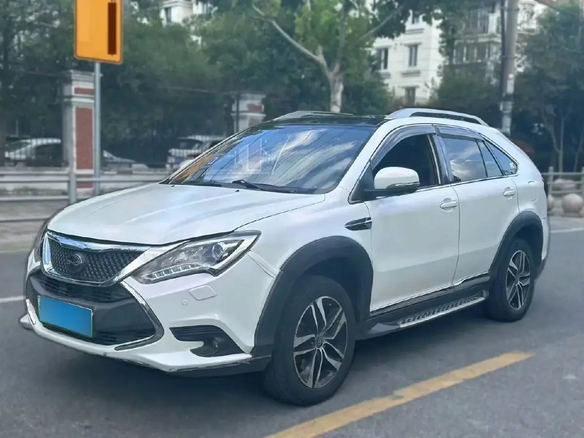 2015 BYD Tang 2.0T 205HP L4 6DCT PHEV