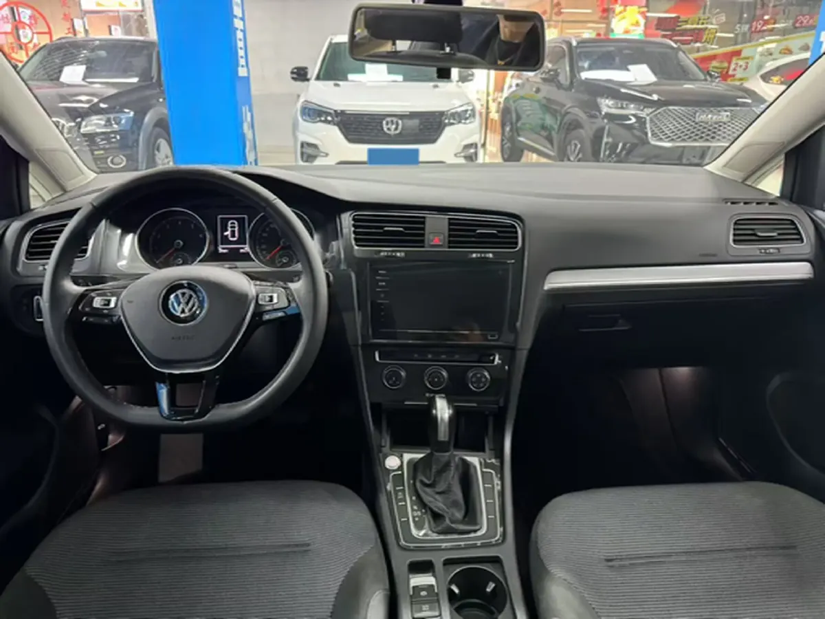 2020 Volkswagen Golf 1.4T 150HP L4 7DCT,autocango,china used car exporter,china ev exporter,chinese used car exporter,chinese used ev exporter