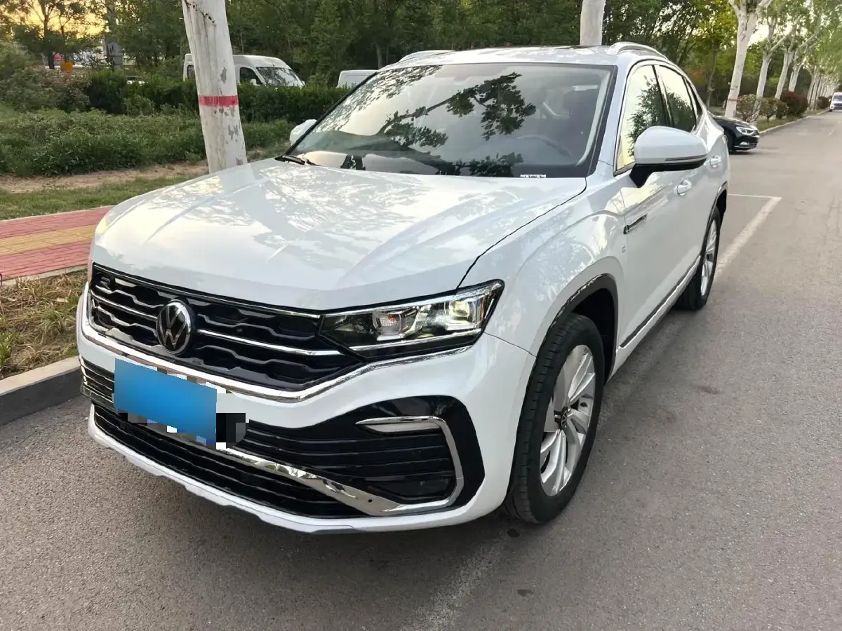 2020 Volkswagen Tayron X 2.0T 186HP L4 7DCT