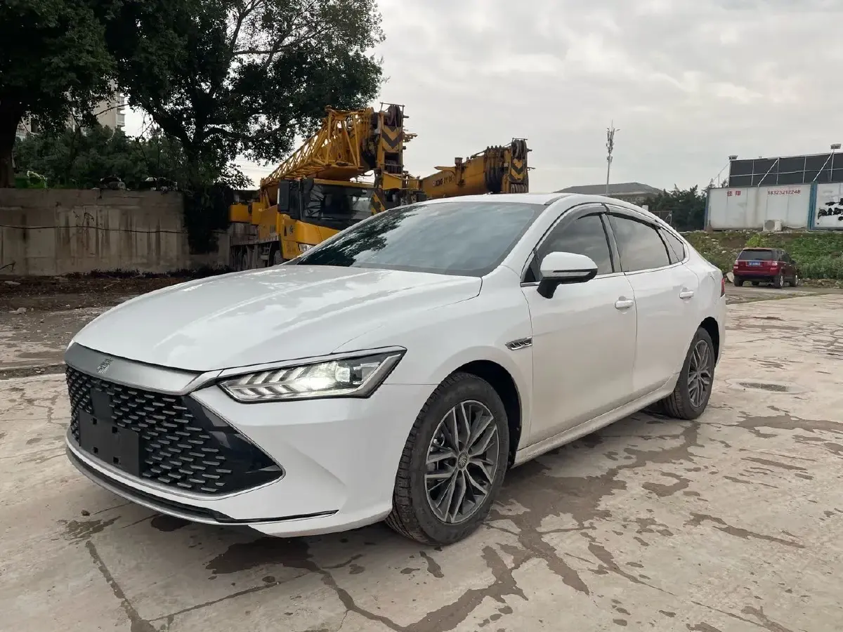 2021 BYD Qin Plus 1.5L 110HP L4 E-CVT PHEV 18.32KWH