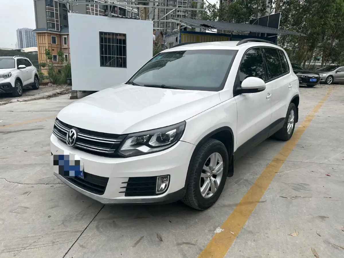 2013 Volkswagen Tiguan 1.8T 160HP L4 6MT