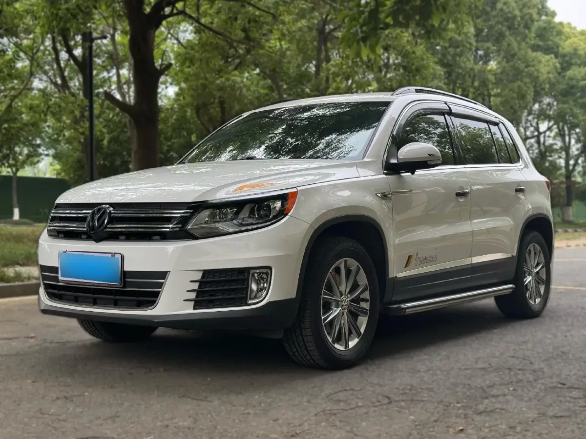 2016 Volkswagen Tiguan 1.4T 150HP L4 6DCT