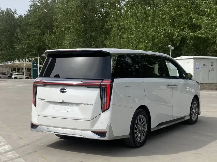 2023 GAC Trumpchi M8 2.0T 190HP L4 E-CVT Hybrid,autocango,china used car exporter,china ev exporter,chinese used car exporter,chinese used ev exporter