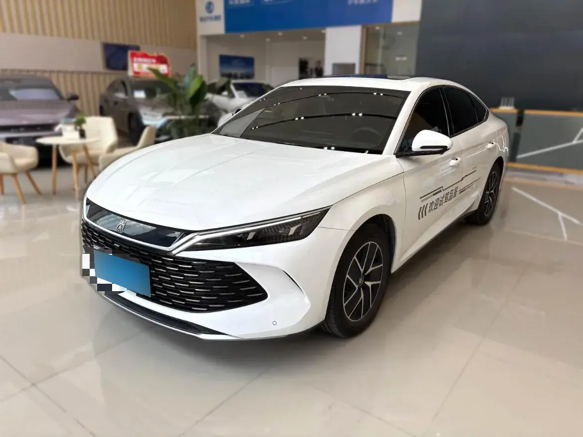 2024 BYD QinL 1.5L 101HP L4 E-CVT PHEV 15.87KWH