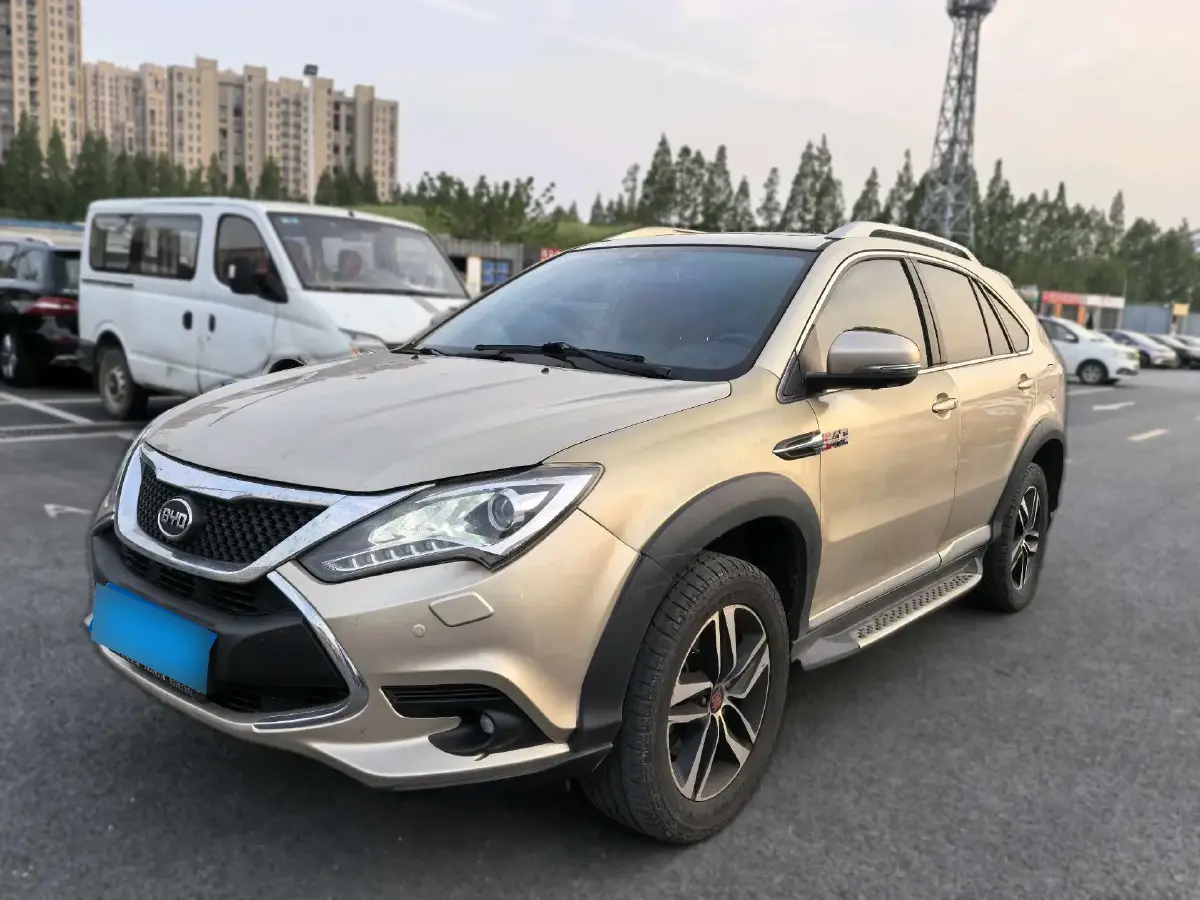 2015 BYD Tang 2.0T 205HP L4 6DCT PHEV