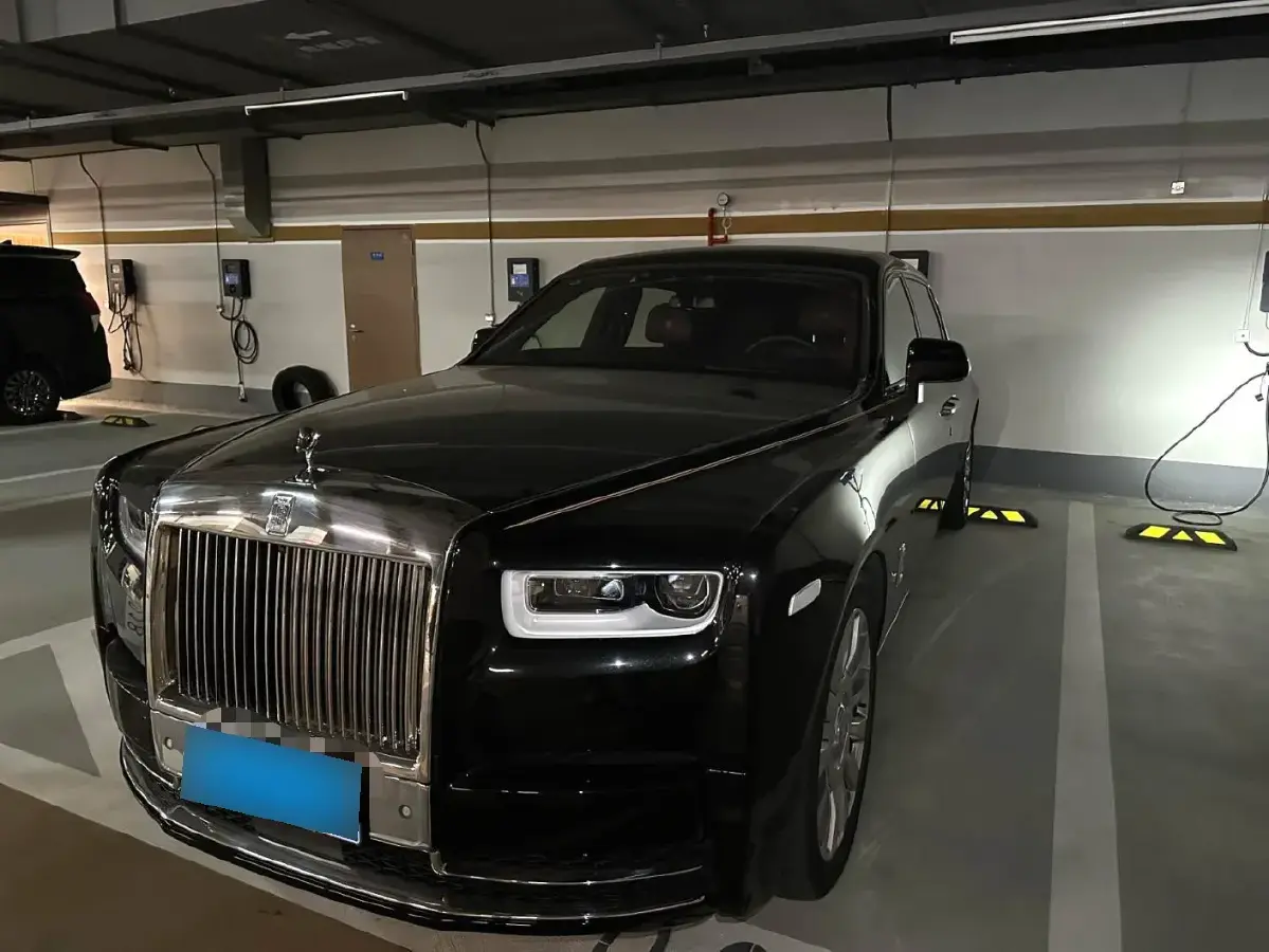 2018 Rolls-Royce Phantom 6.7T 571HP V12 8AT