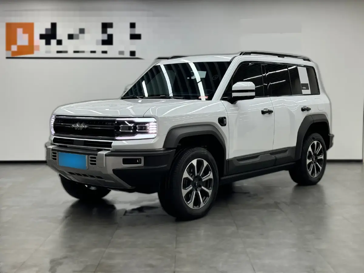 2023 FangChengBao Bao 5 1.5T 194HP L4 E-CVT PHEV 31.8KWH