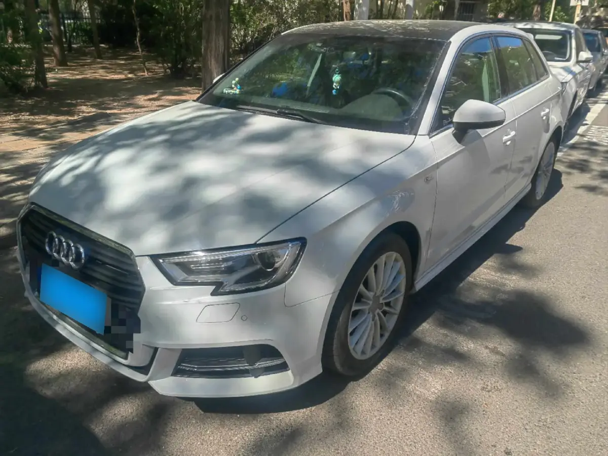 2017 Audi A3 1.4T 150HP L4 7DCT