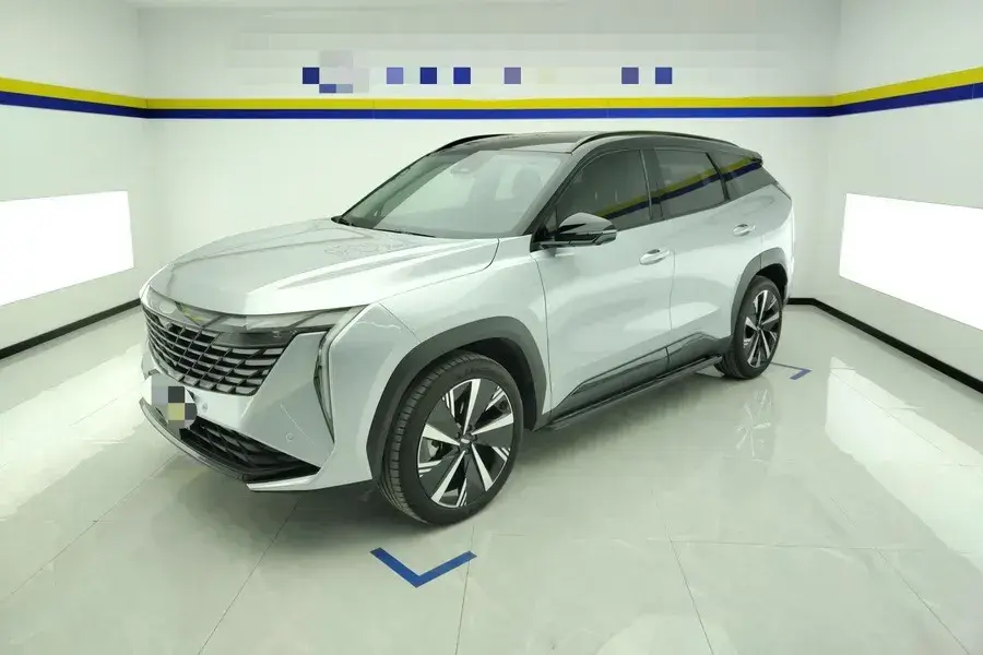 2023 Geely StarRay 1.5T 181HP L4 7DCT