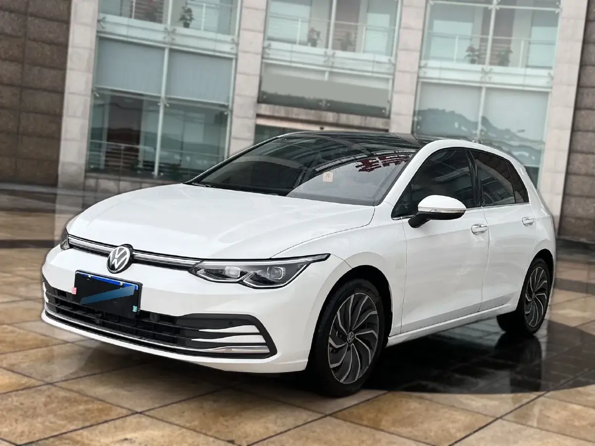 2023 Volkswagen Golf 1.4T 150HP L4 7DCT