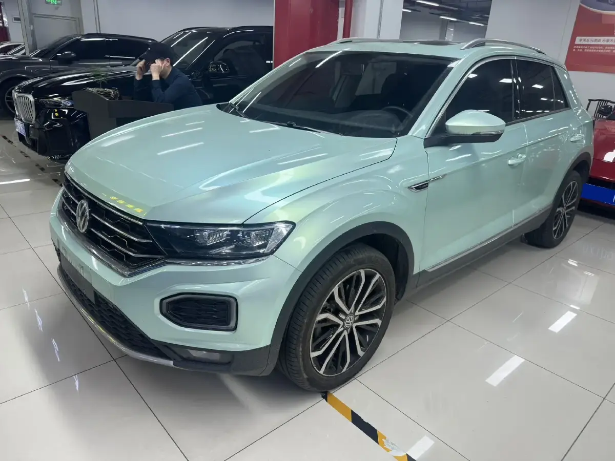 2019 Volkswagen T-Roc 1.4T 150HP L4 7DCT