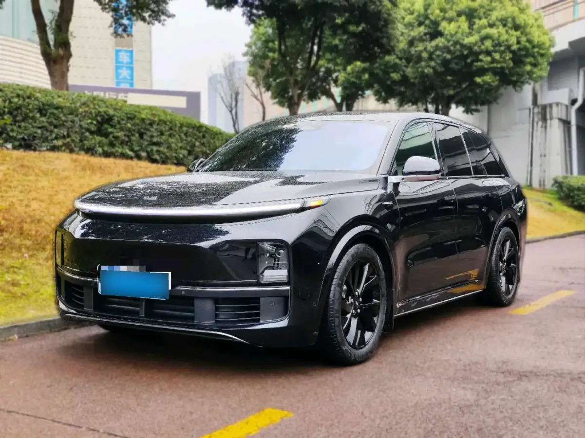 2023 Li L8 Range Extended 154HP REEV 40.9KWH