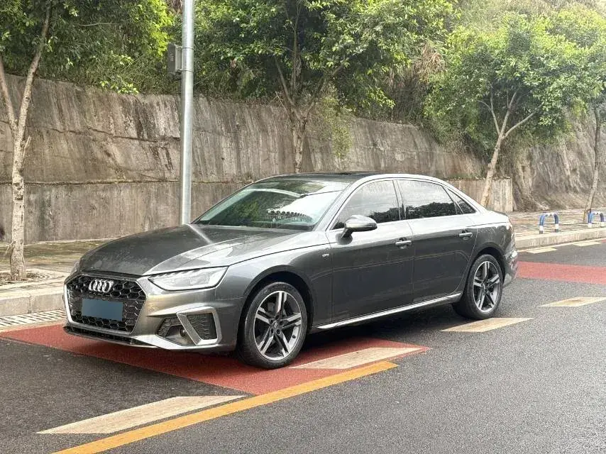 2020 Audi A4L 2.0T 190HP L4 7DCT