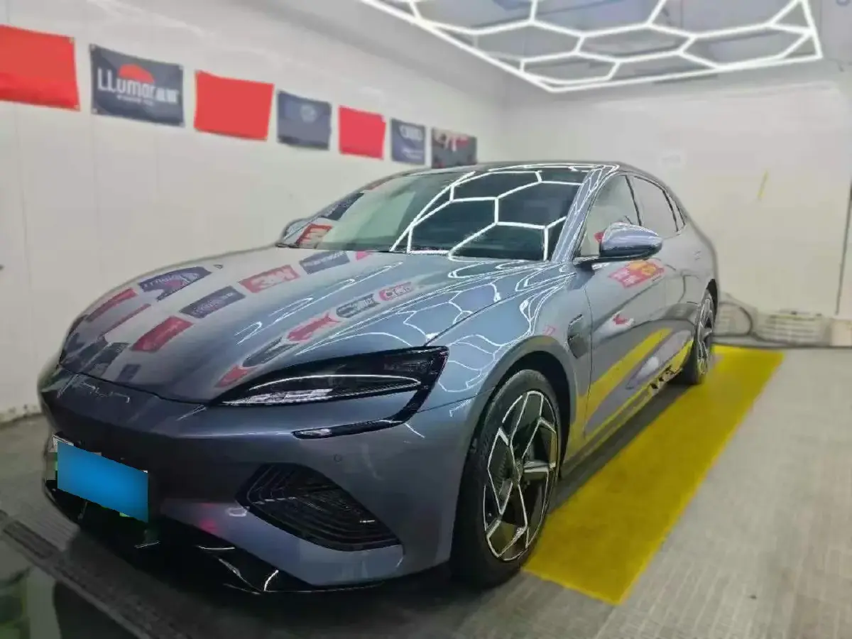 2023 BYD Seal BEV 82.5KWH