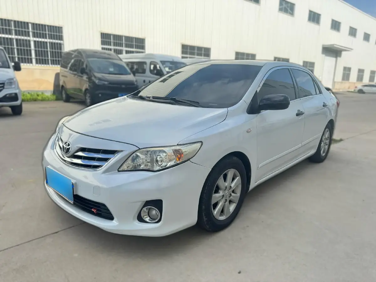 2012 Toyota Corolla 1.6L 122HP L4 4AT