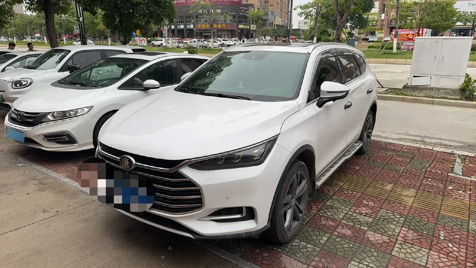 2021 BYD Tang 2.0T 192HP L4 6AT