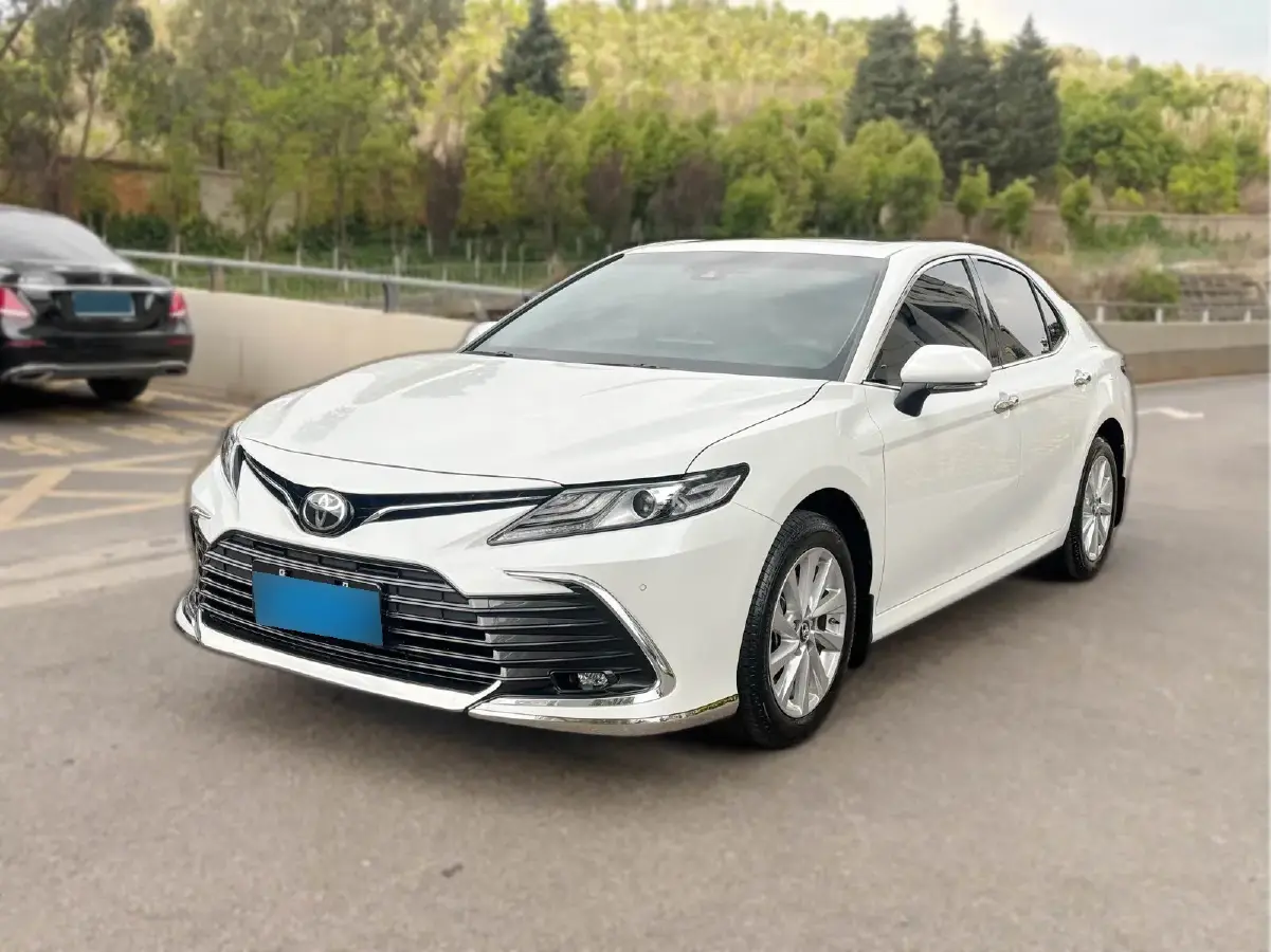 2023 Toyota Camry 2.0L 177HP L4 CVT