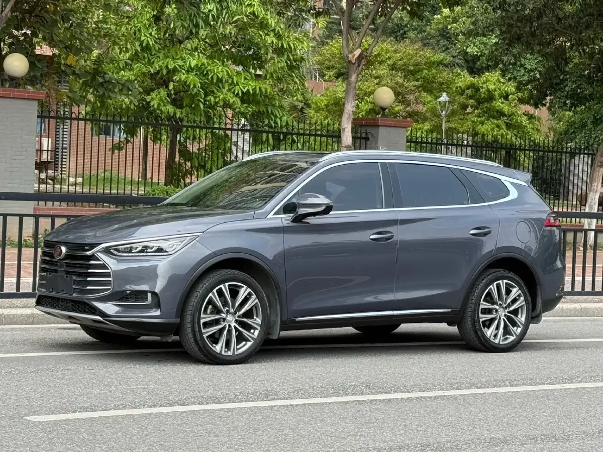 2019 BYD Tang 2.0T 192HP L4 6AT