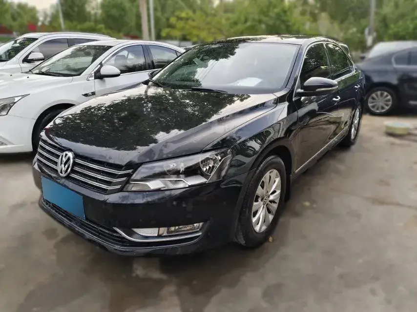 2013 Volkswagen Passat 1.8T 160HP L4 7DCT