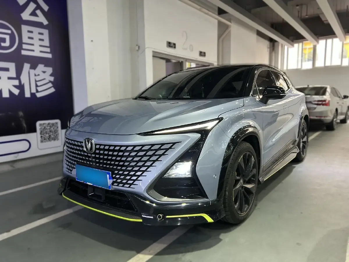 2021 ChangAn UNI-T 1.5T 180HP L4 7DCT