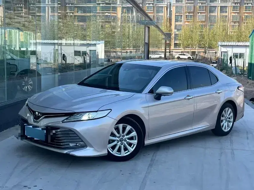 2018 Toyota Camry 2.0L 169HP L4 6AT