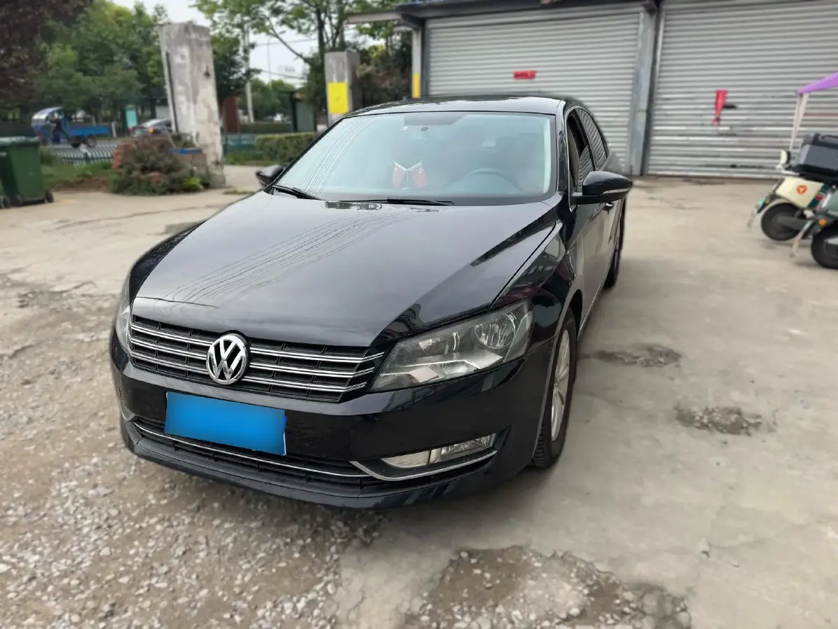 2013 Volkswagen Passat 1.8T 160HP L4 7DCT