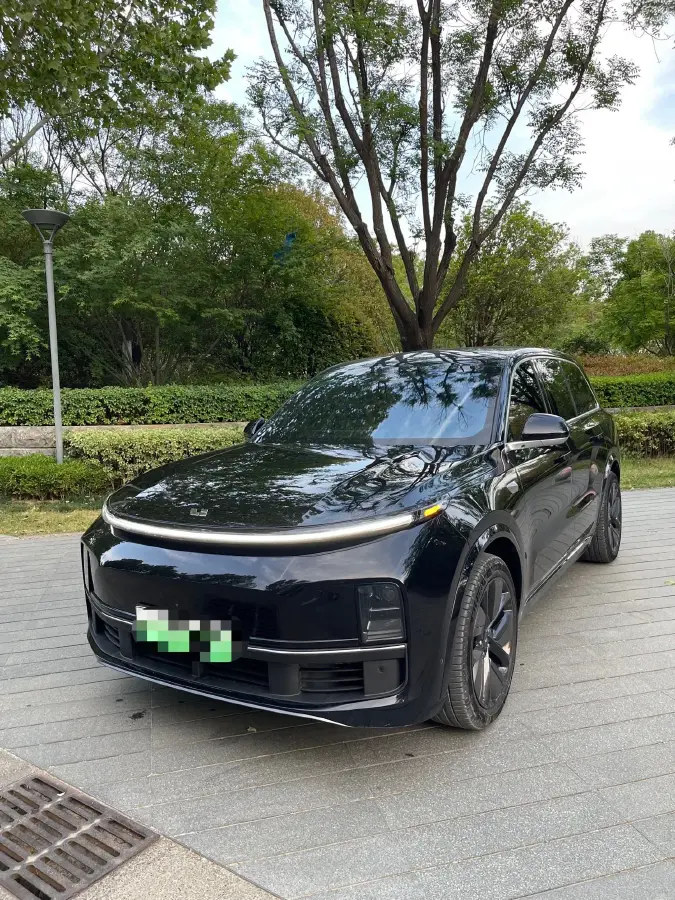 2023 Li L9 Range Extended 154HP REEV 42.6KWH