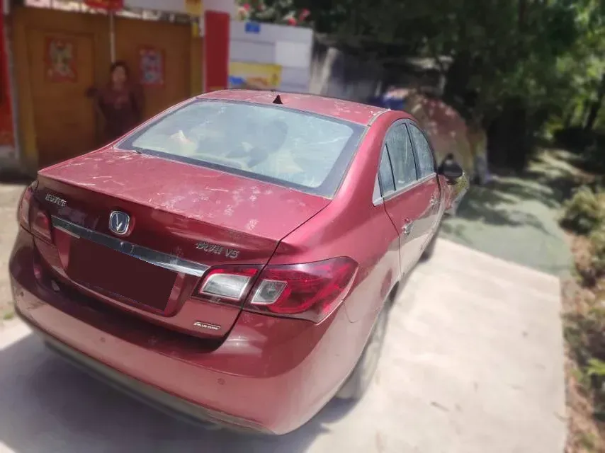 2012 ChangAn Alsvin V5 1.5L 114HP L4 5MT,autocango,china used car exporter,china ev exporter,chinese used car exporter,chinese used ev exporter