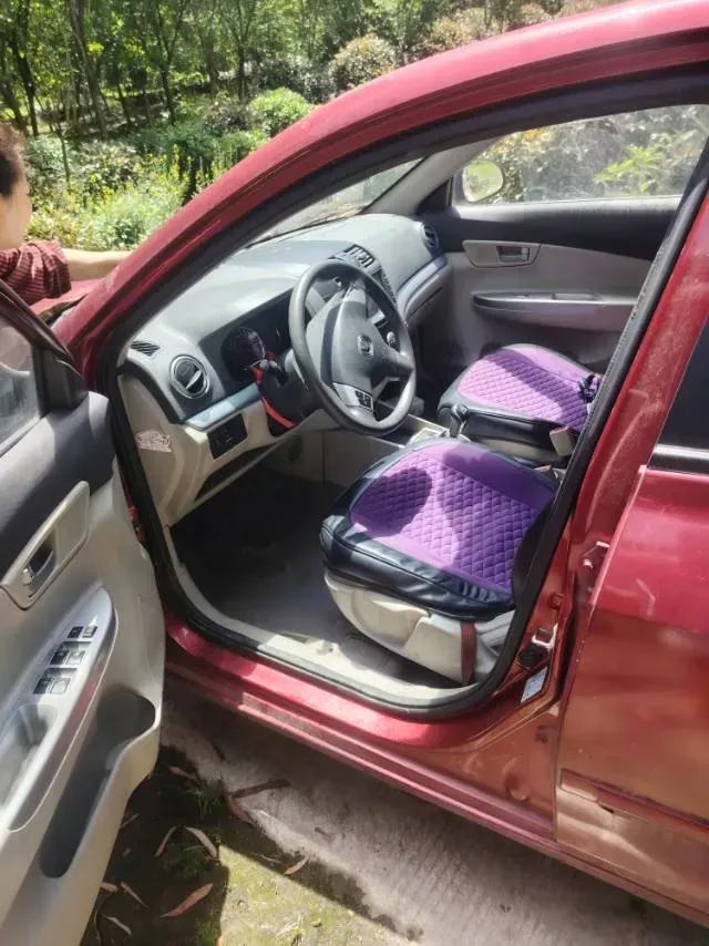 2012 ChangAn Alsvin V5 1.5L 114HP L4 5MT,autocango,china used car exporter,china ev exporter,chinese used car exporter,chinese used ev exporter