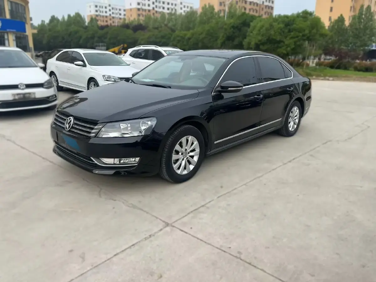 2013 Volkswagen Passat 1.8T 160HP L4 7DCT