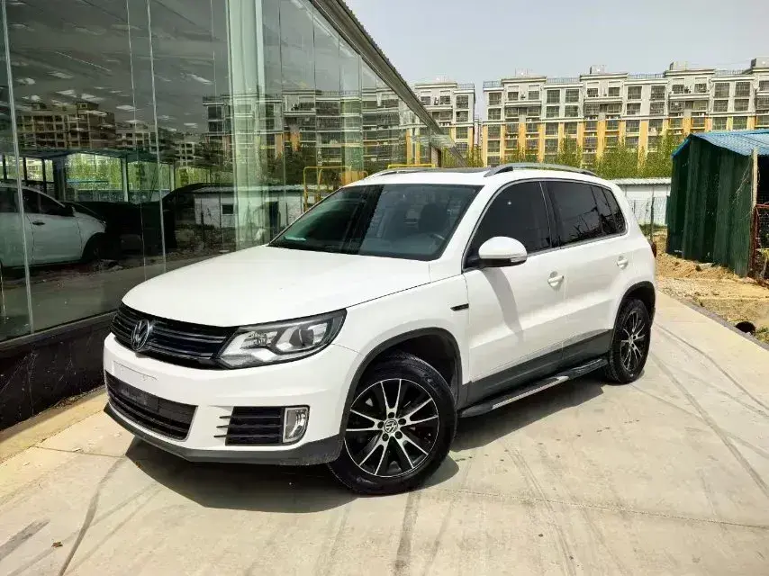 2016 Volkswagen Tiguan 1.4T 150HP L4 6DCT
