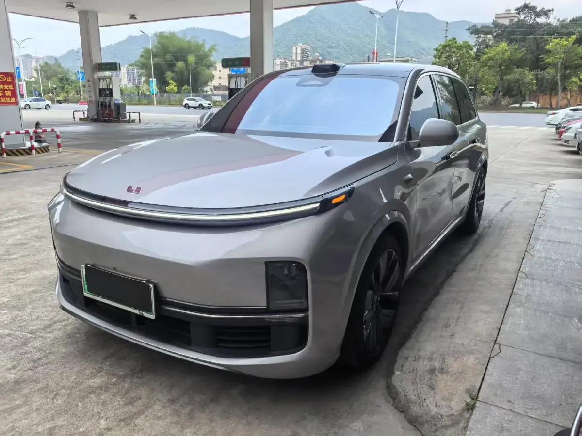2022 Li L9 Range Extended 154HP REEV 42.6KWH