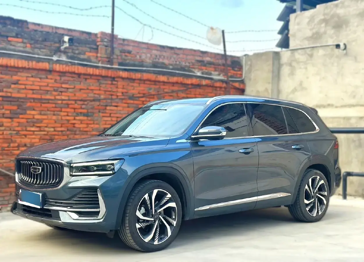 2023 Geely Monjaro 2.0T 238HP L4 8AT